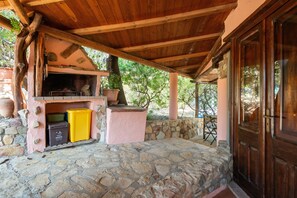 Terrace/patio - Holiday Home 'Cielito Lindo' with Mountain View, Private Terrace and Wi-Fi (Villasimius)