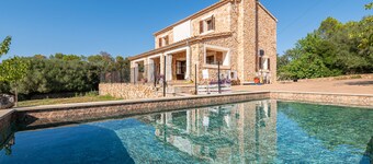 Country House 'Ca Na Capellana' with Mountain View, Private Pool and Wi-Fi