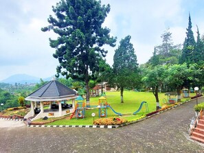 Exterior - Sangga Buana Puncak Resort & Convention (Cipanas)