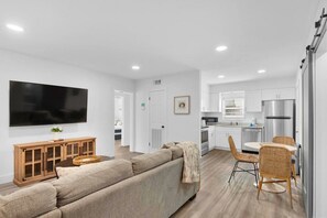 TV - Heated POOL and SPA - Bluefish #1 - OKA Island 2BR (Fort Walton Beach)