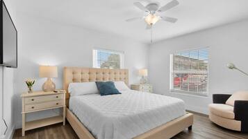 2 bedrooms, travel crib, free WiFi