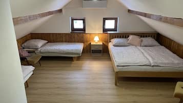 3 chambres, fer et planche Ă  repasser, lit parapluie, Wi-Fi gratuit