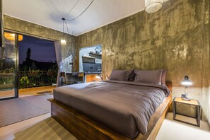 Departamento Deluxe, 1 cama King size | 1 habitación y escritorio 