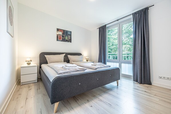 3 Schlafzimmer, Schreibtisch, Bügeleisen/Bügelbrett, kostenloses WLAN