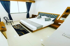 Deluxe Double Room | Free WiFi, bed sheets - Hotel Alexa (Ahmedabad)