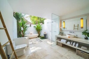 Dusche, Bidet