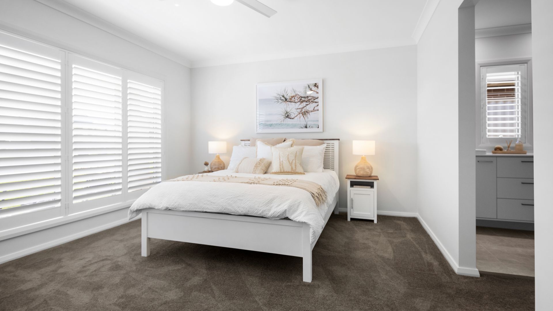 4 bedrooms, desk, iron/ironing board, travel cot