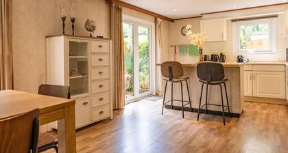 Home 6p: Bath-Garden house-4G Pool-Kids-Dog