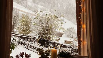 Chalet, 5 camere da letto, balcone, vista giardino | Interni