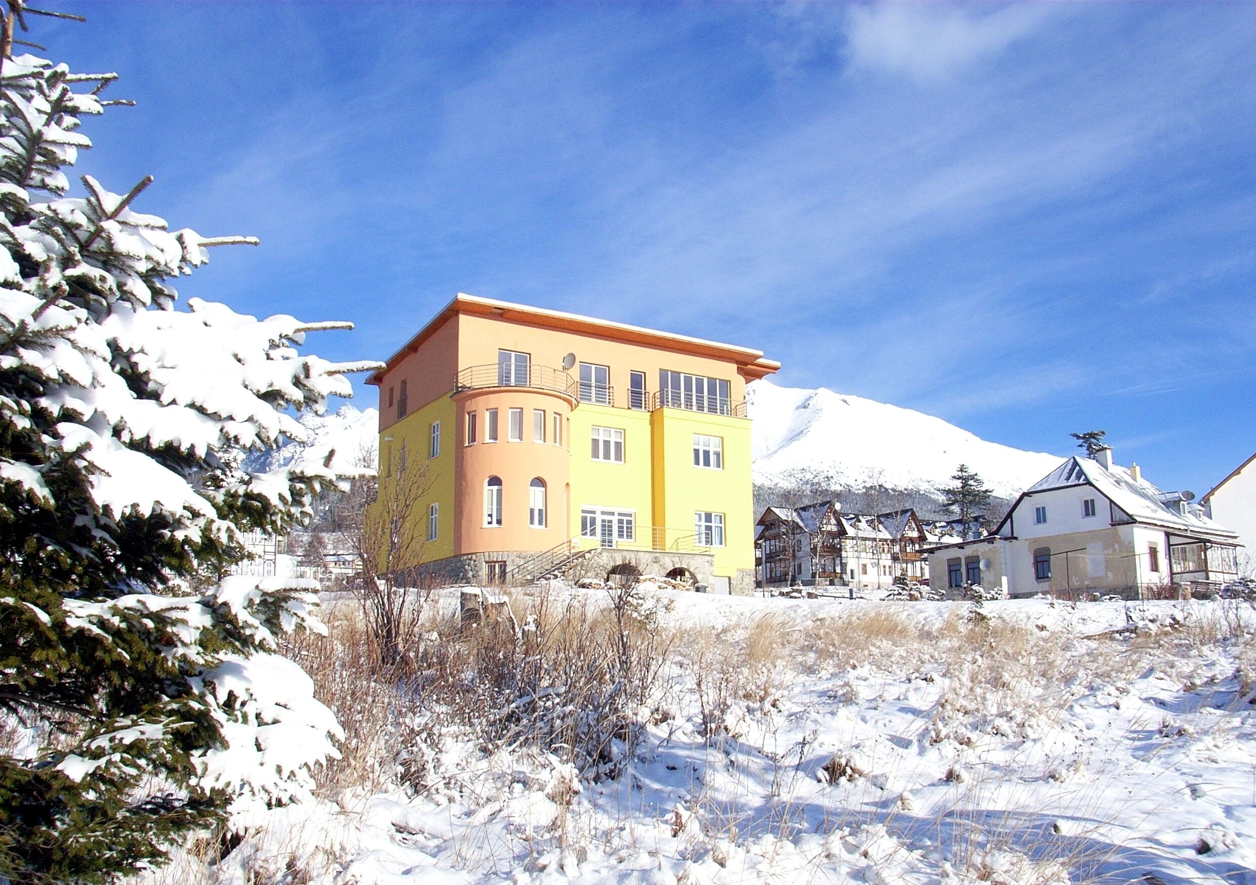 Appartement, 3 chambres, fumeurs, patio | Façade de l’hébergement