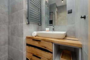 Een douche, een haardroger