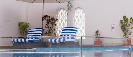 10 piscines couvertes