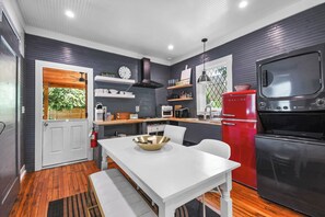 Micro-ondas, fogão, cooktop