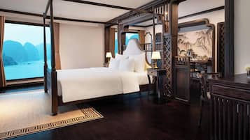 1 bedroom, minibar, desk, laptop workspace