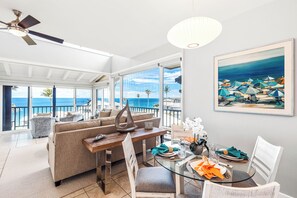 Dining - Contemporary cool with endless Ocean views (Lahaina)
