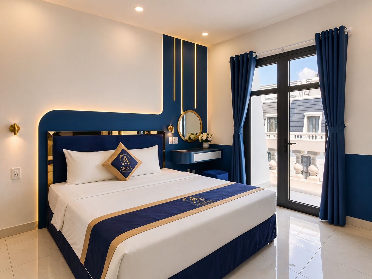 Hypo-allergenic bedding, free minibar items, individually decorated