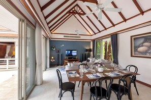 Villa | Wohnbereich