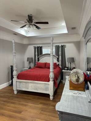 3 bedrooms, iron/ironing board, free WiFi, bed sheets