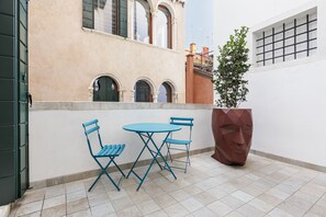 Terrace/patio - Palazzo Dei Fiori By Room Mate (Venice)
