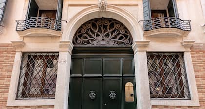 Palazzo Dei Fiori By Room Mate