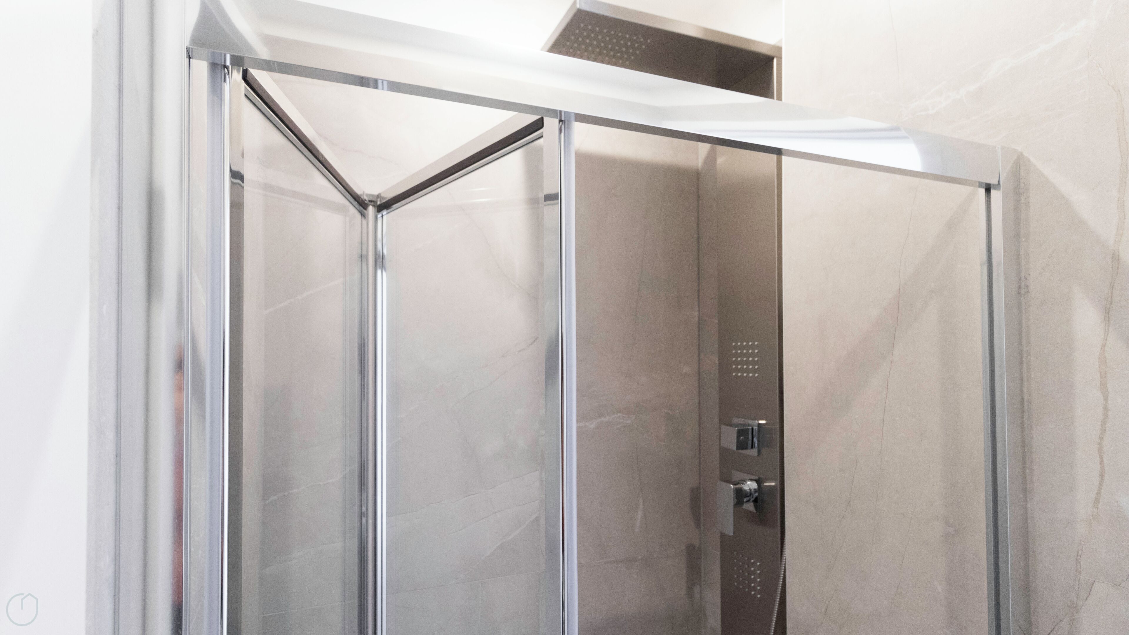 Apartamento (1 Bedroom) | Banheiro | Chuveiro, bidê