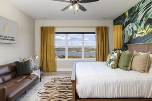 10 bedrooms, desk, iron/ironing board, travel crib