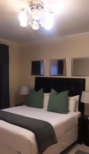 1 bedroom - DINEOS'S LODGE AND SPA (Greater Tubatse)