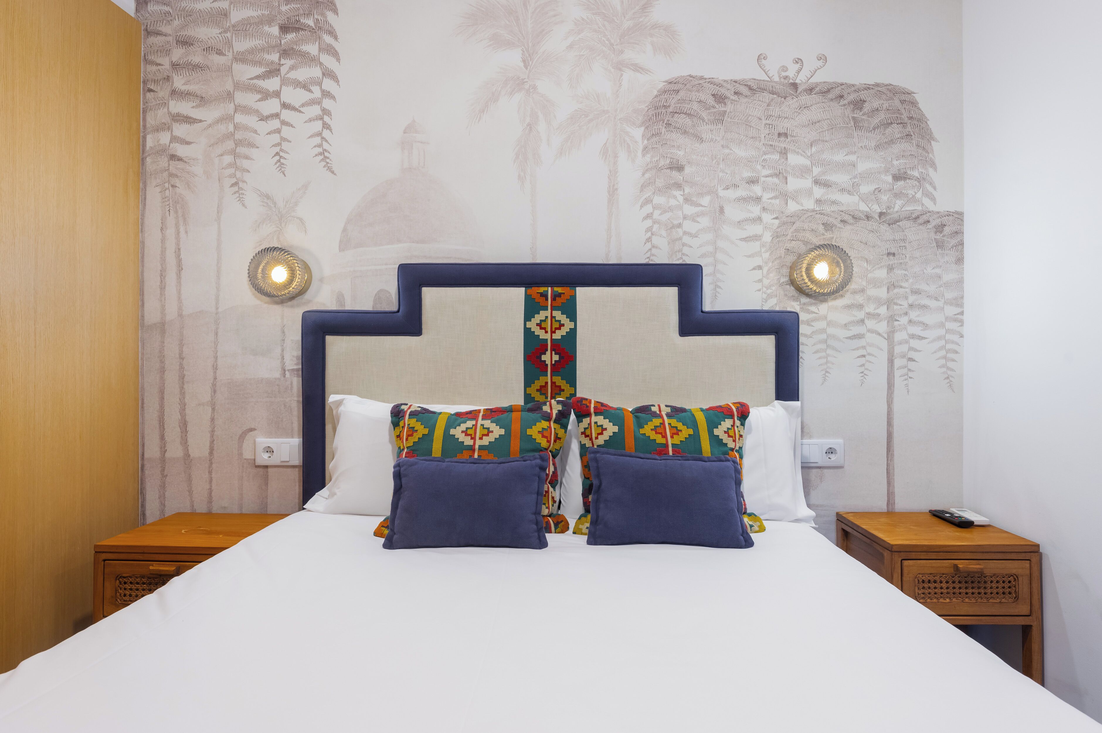 Down comforters, travel crib, WiFi (free), bed sheets