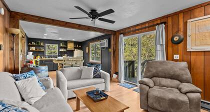 Dog-Friendly Cabin on Private, No-Motor Nature Lake