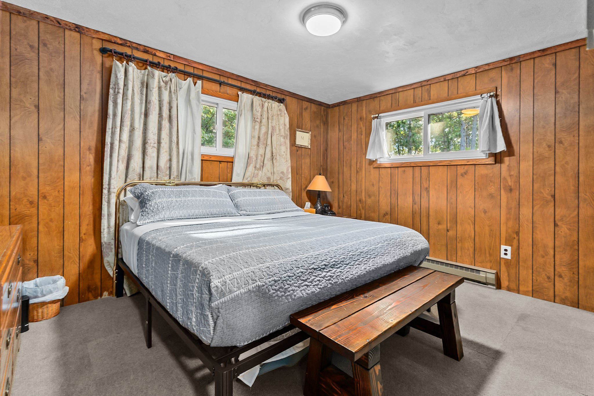 2 quartos, Wi-Fi de cortesia, roupa de cama