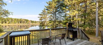 Dog-Friendly Cabin on Private, No-Motor Nature Lake
