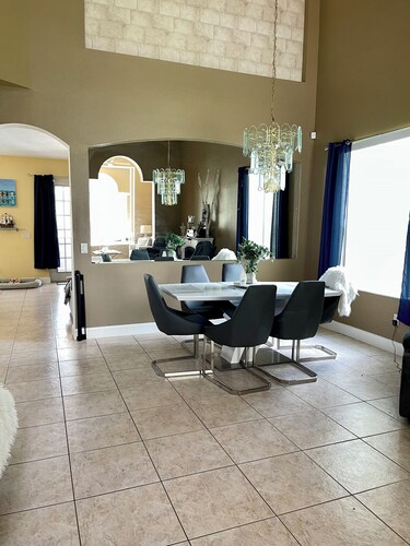 Ocean access with boat dock 4 bedroom 3 bathroom beautiful Pool home with Spa. 