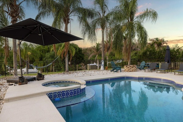 Outdoor pool, a heated pool