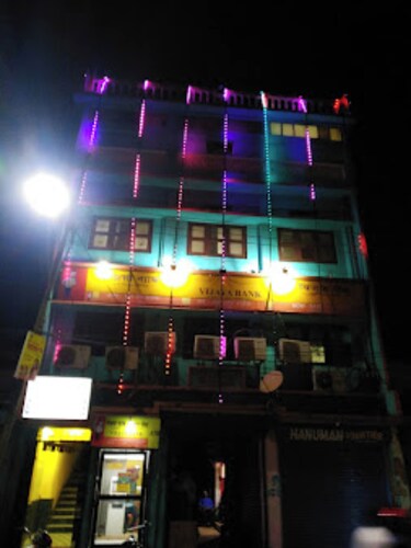 Goroomgo Central Guest House Agartala