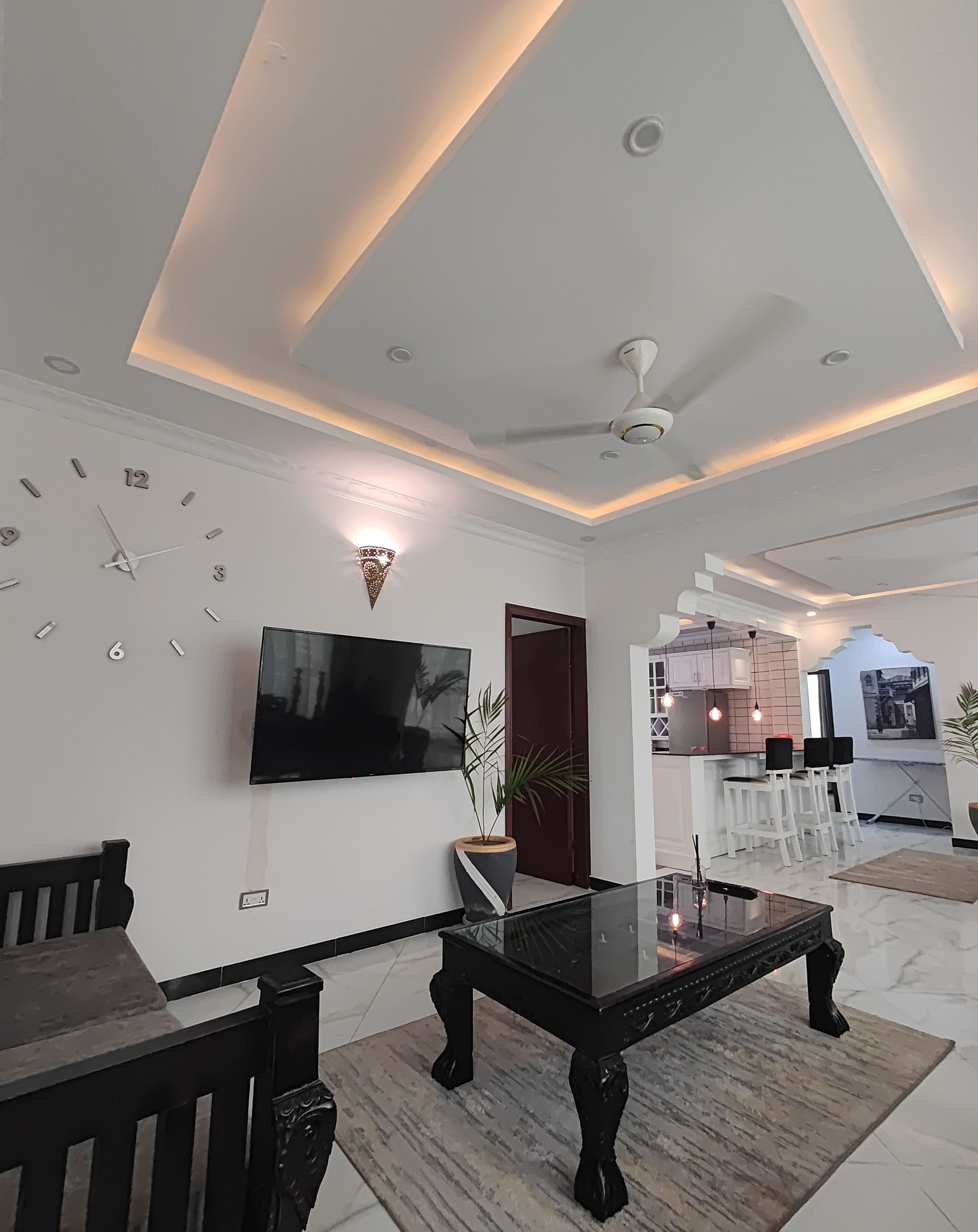 Standard Apartment, 3 Bedrooms, City View, Annex Building | Living area | 55-inch TV with digital channels