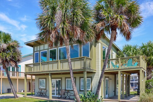 Beach Access - Sleeps 4 in MXB - Beach View Upper