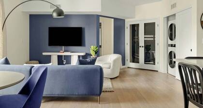 Heart of Olde Town | Urban Retreat | 95 Walk Score