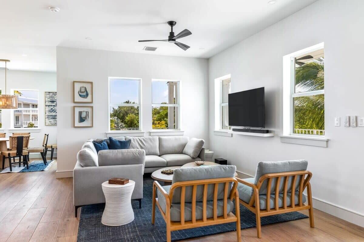 Televisie en een kantoor