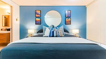 2 bedrooms, desk, iron/ironing board, travel crib