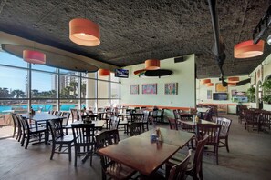 Dining - ✨Corner Condo w/ Wraparound Balcony- Ariel Dunes I 2001- Walk2Beach 🏖️ (Miramar Beach)
