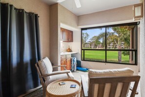 Condo, 2 Bedrooms | Interior