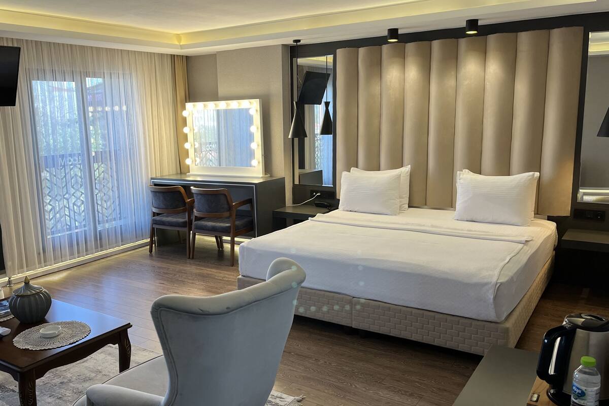 Exclusive Room | Peralatan tempat tidur hipoalergenik, busa memori 