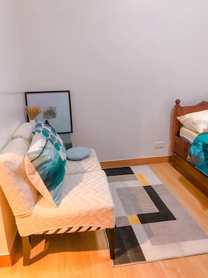 1 bedroom, WiFi, bed sheets