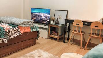 1 bedroom, WiFi, bed sheets