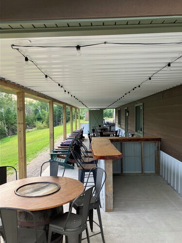 Moose Cabin - Lakeside Cabin!  Come check us out any season 