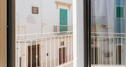 Dim s Apartments by Wonderful Italy - Room1