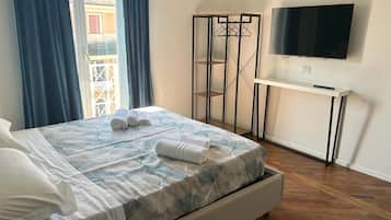 1 chambre, chambres insonorisées, Wi-Fi gratuit, draps fournis