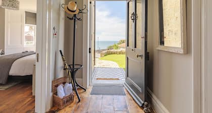 Jaw-dropping view over the English Channel - Ventnor