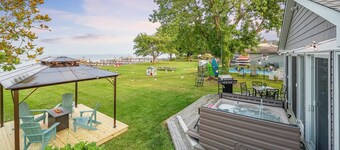 25-50% Off~Private Beach~Hot Tub~Fire Table~