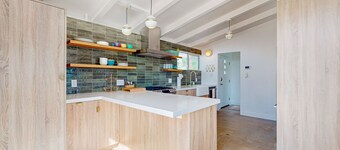 Remodeled midcentury charmer with private salt water pool spa and mountain views